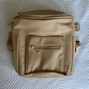 Fawn Design Mini - NEW without tags - discontinued camel colour